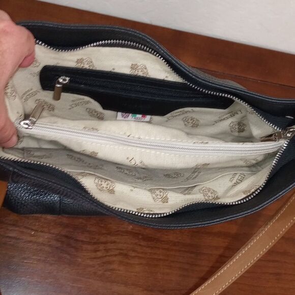 NWOT! I Medici Firenze Made In Italy Black & Tan Pebbled Leather Shoulder Bag - Picture 9 of 16